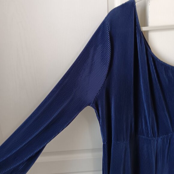 ASOS DESIGN Curve Women's Navy Blue One Shoulder Plisse Jumpsuit Size 22 - Picture 6 of 15